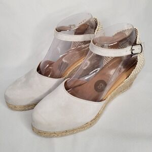 A Paseart Suede Espadrilles Size 8 Pale Gray Leather Wedge Closed Toe Sandals